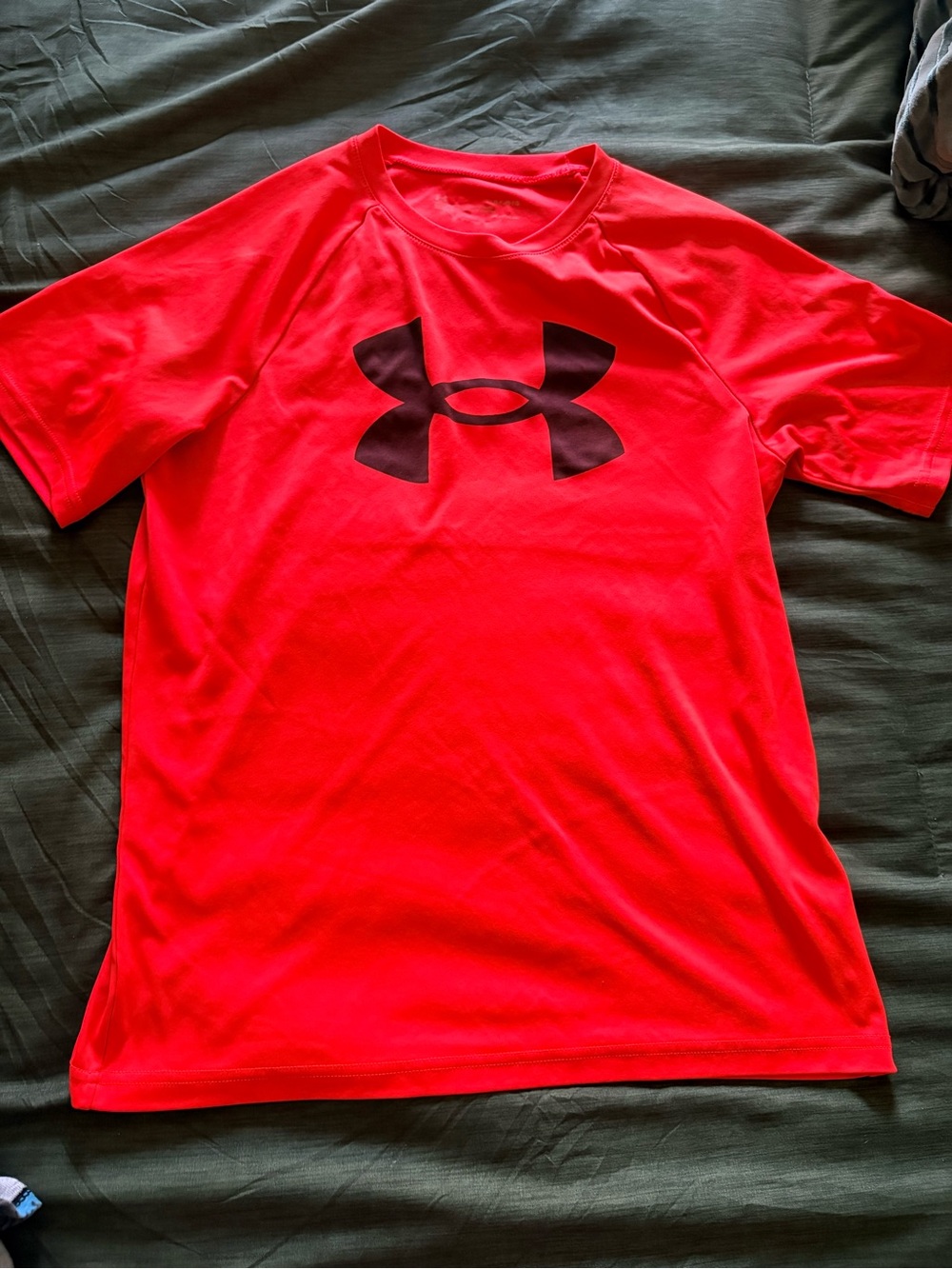 Under Armour Bright Red Short Sleeve Logo Performance Tee